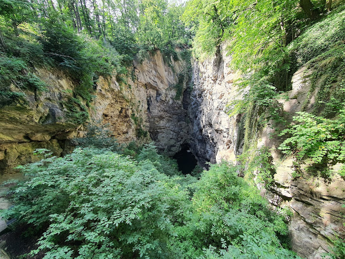 Exkurze Zbrašovské aragonitové jeskyně a Hranická propast